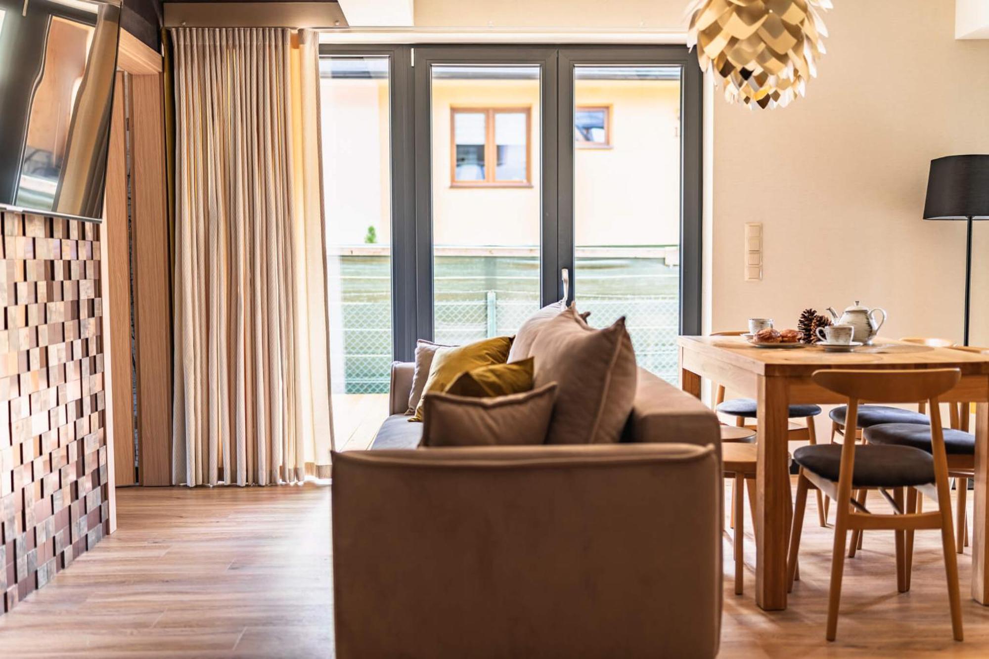 Aparthotel Jedlina *